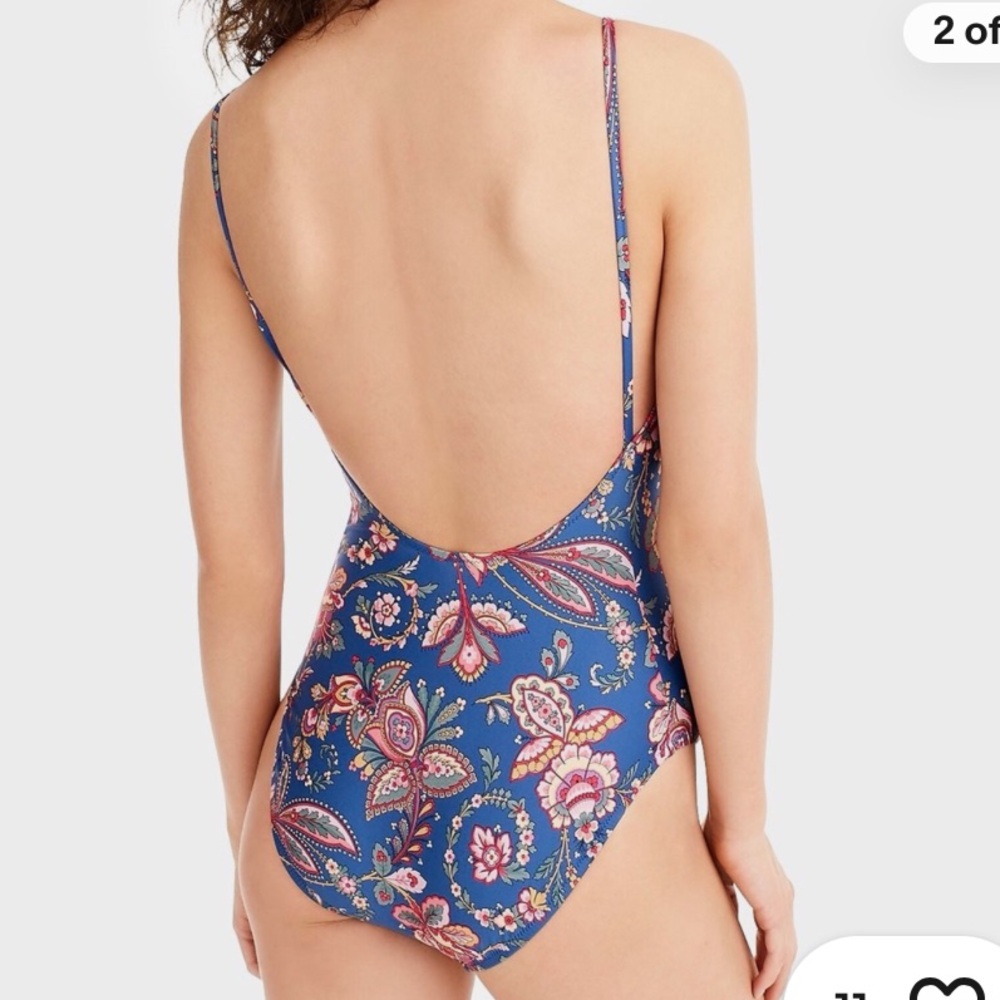 J Crew Ballet One-Piece Swimsuit in Liberty®
Flora Belle Size 8 - Picture 2 of 6